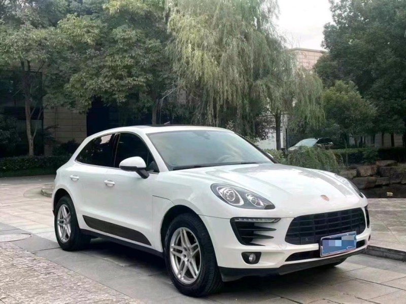 枣庄17年保时捷Macan3