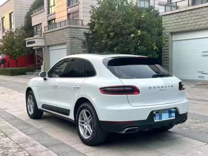 枣庄17年保时捷Macan7