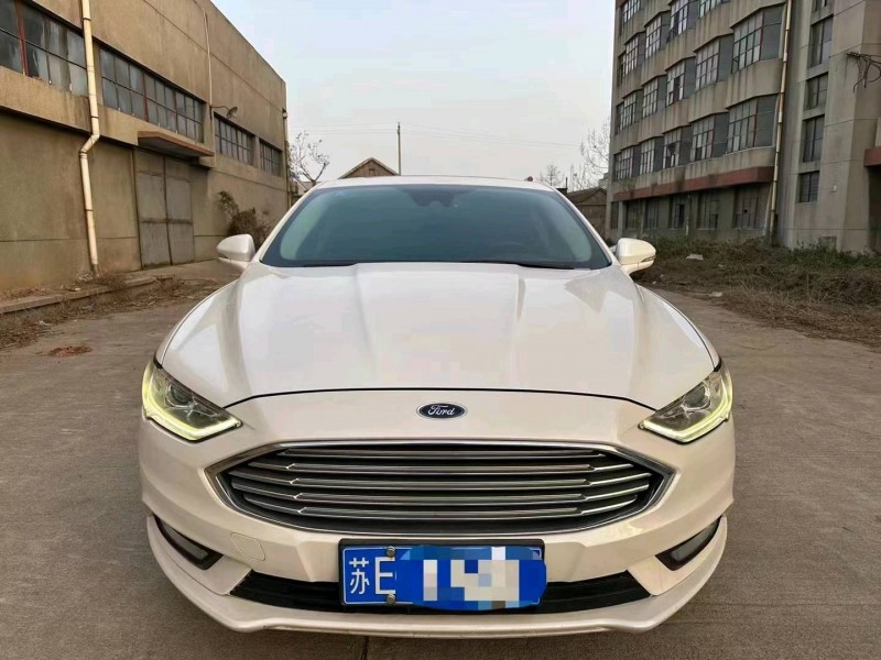 青岛17年福特蒙迪欧1