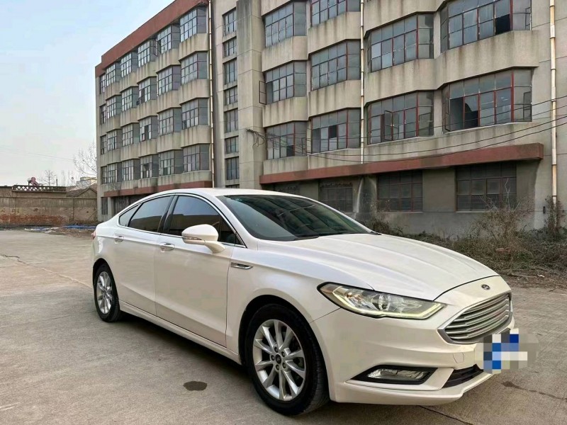 青岛17年福特蒙迪欧3