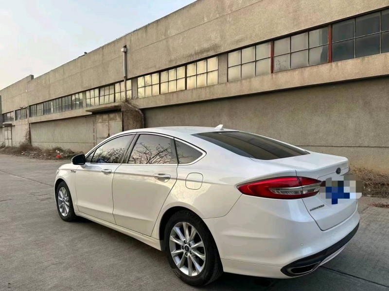 青岛17年福特蒙迪欧7