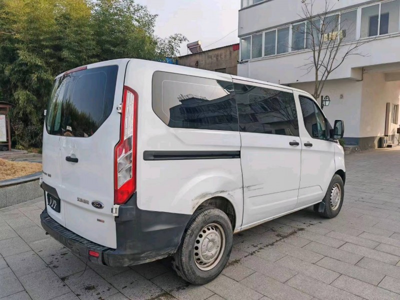 苏州21年福特全顺7