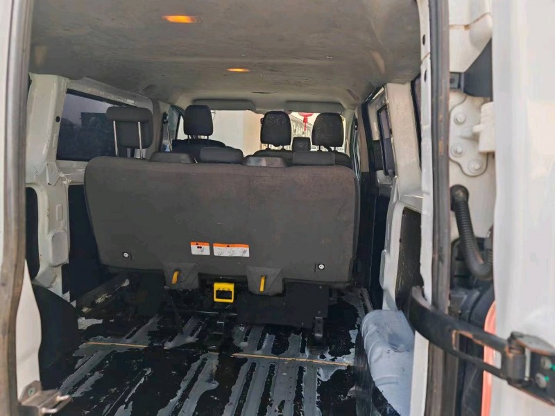 苏州21年福特全顺8