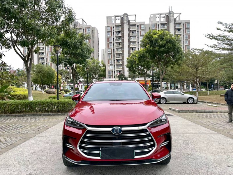 东莞21年比亚迪唐1