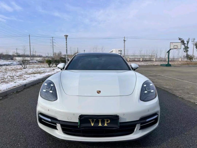 盐城18年保时捷帕拉梅拉1