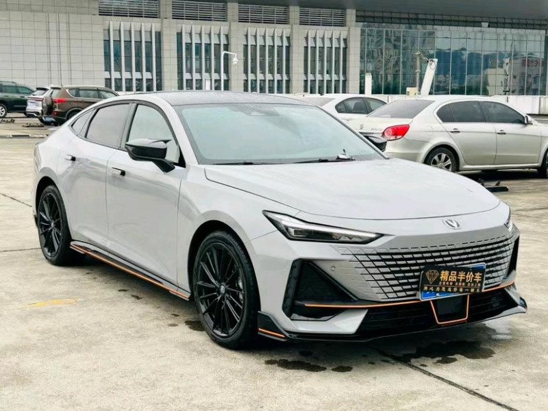 东莞23年长安汽车UNI-V3