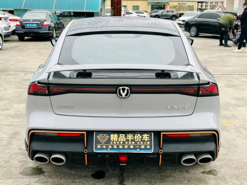 东莞23年长安汽车UNI-V9