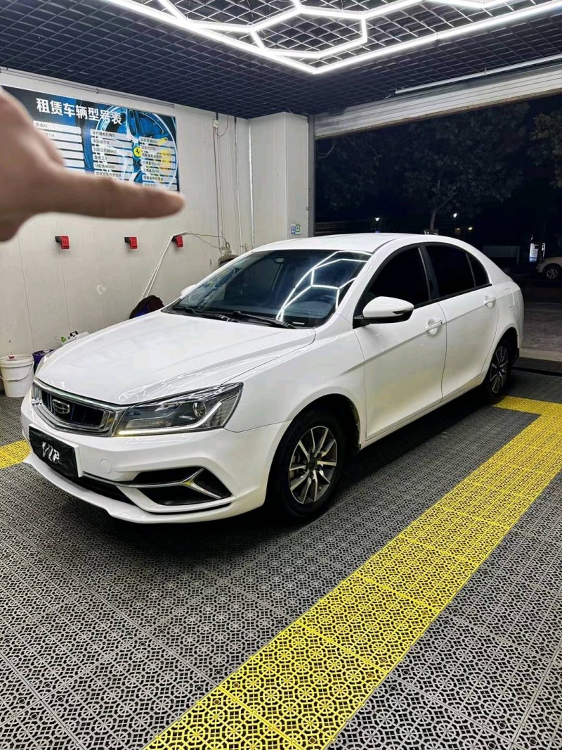 石家庄19年吉利帝豪5