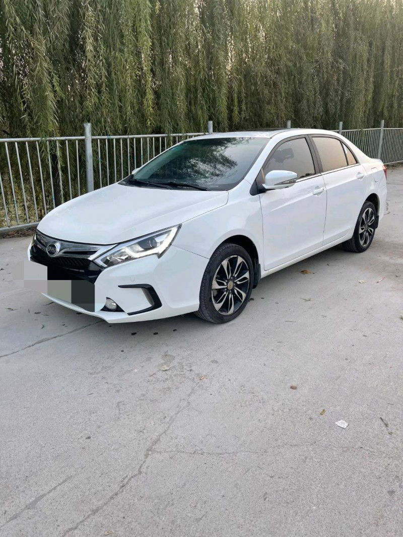 枣庄17年比亚迪秦3