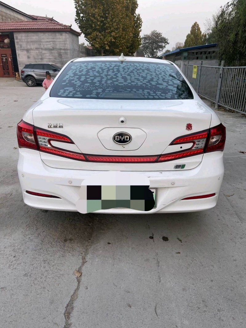 枣庄17年比亚迪秦5