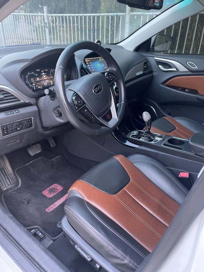 枣庄17年比亚迪秦9