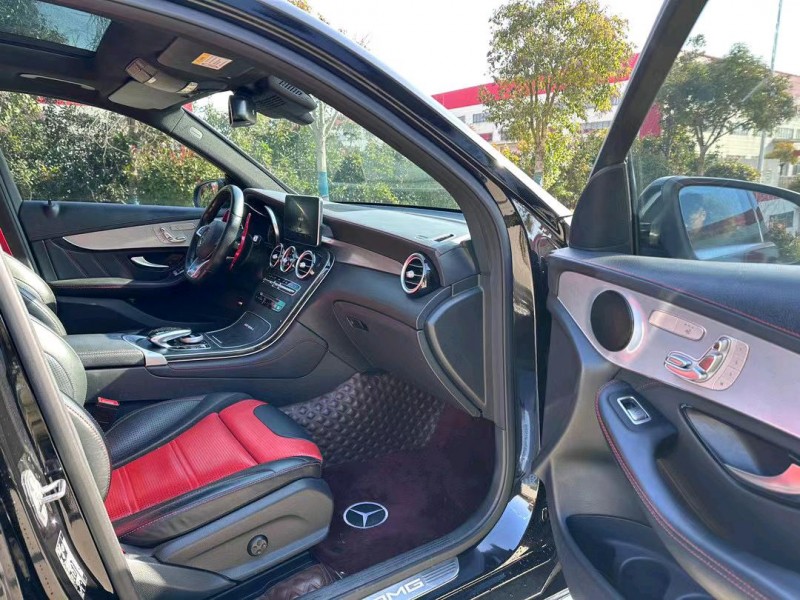 盐城19年奔驰GLC5