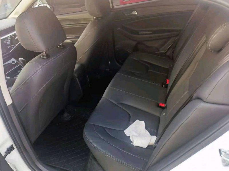 保定23年奇瑞艾瑞泽57