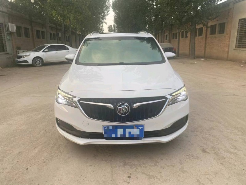 保定21年别克GL61