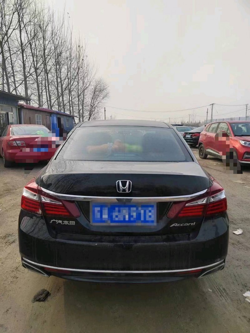 菏泽16年本田雅阁9