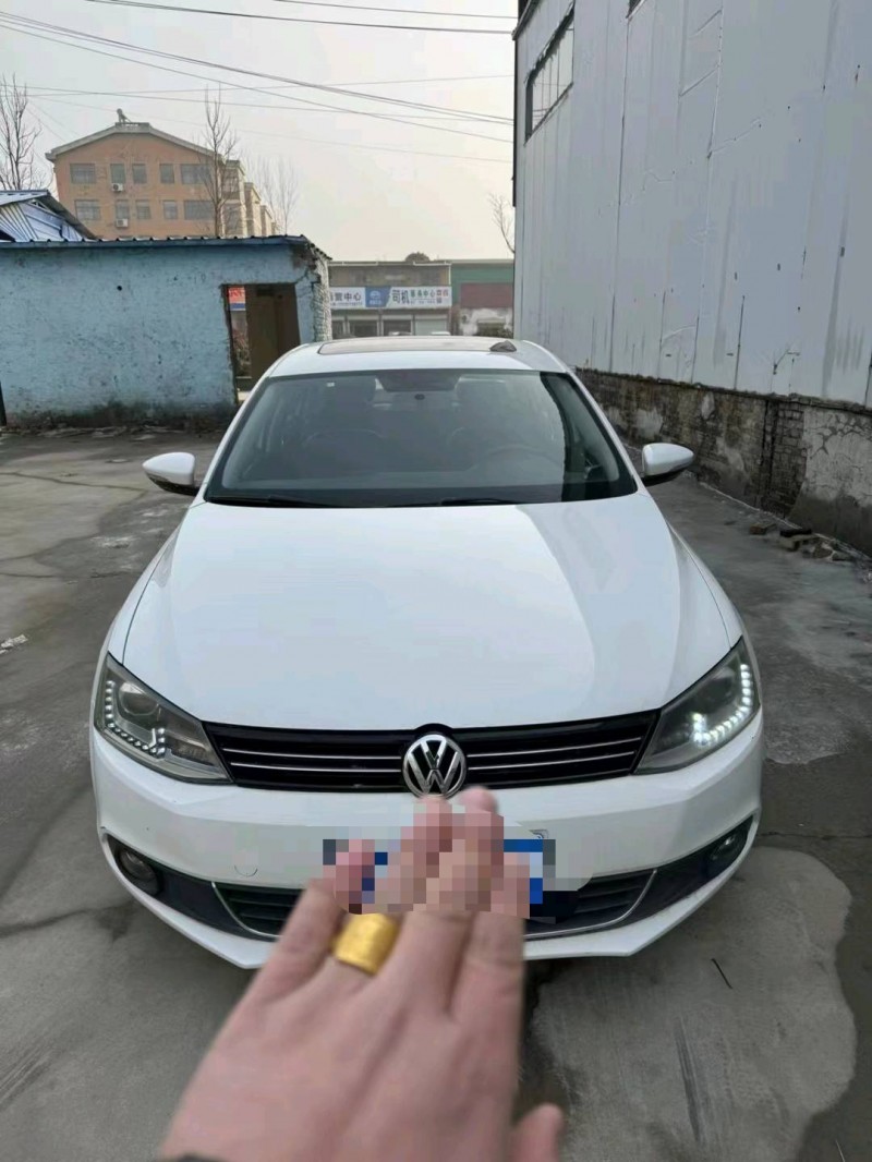 菏泽13年大众速腾1