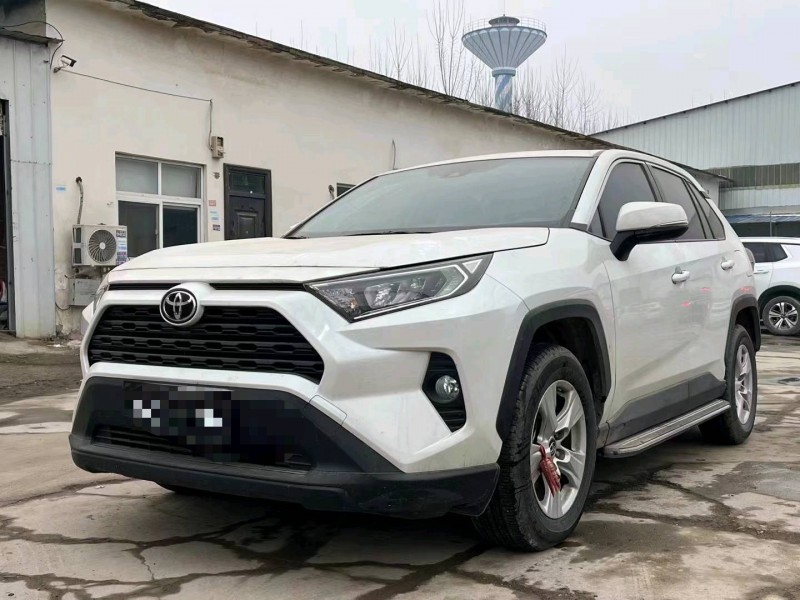 鄭州22年豐田RAV4榮放2