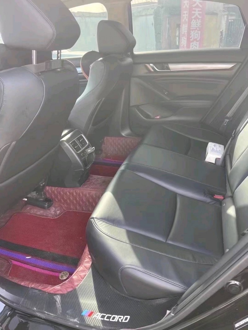 菏泽22年本田雅阁3