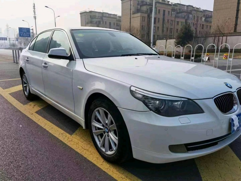东营10年宝马5系2