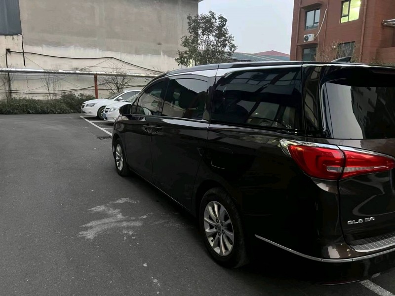 临沂18年别克GL87