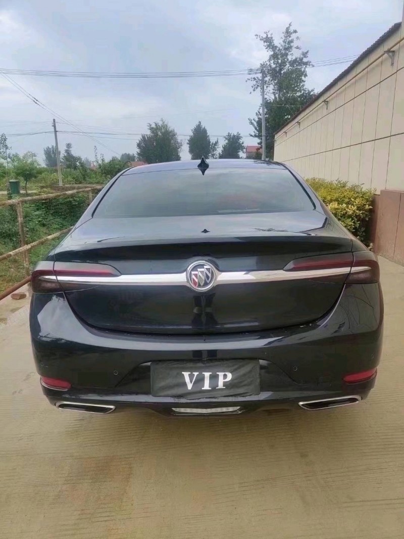 菏泽19年别克君越9