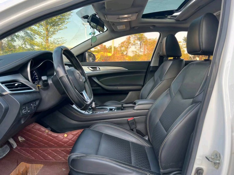 汕头18年长安汽车逸动4