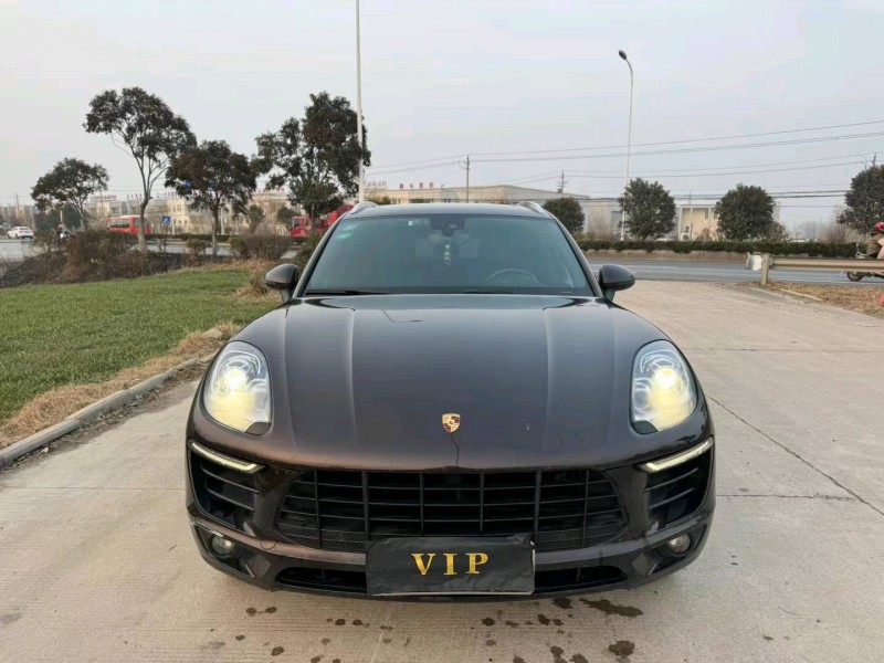 徐州16年保时捷Macan1