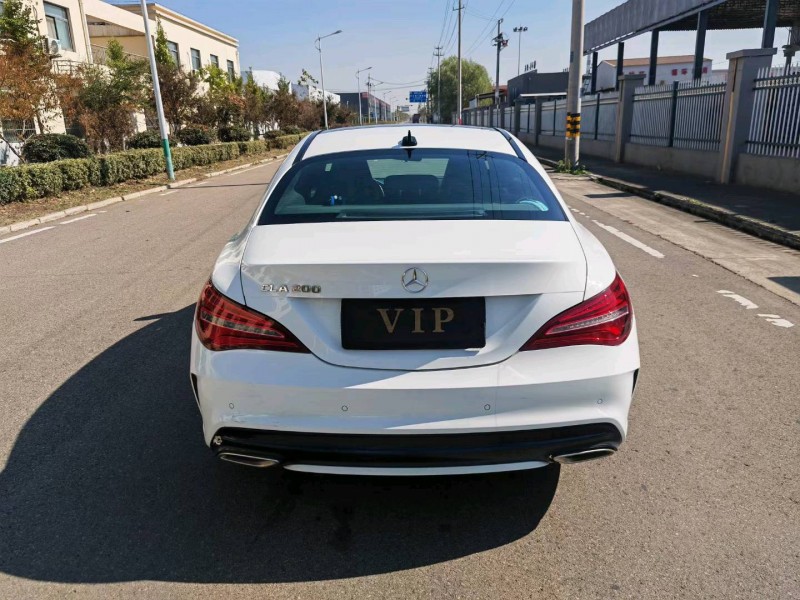 蚌埠18年奔驰CLA9