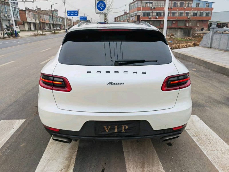 蚌埠15年保時捷Macan9