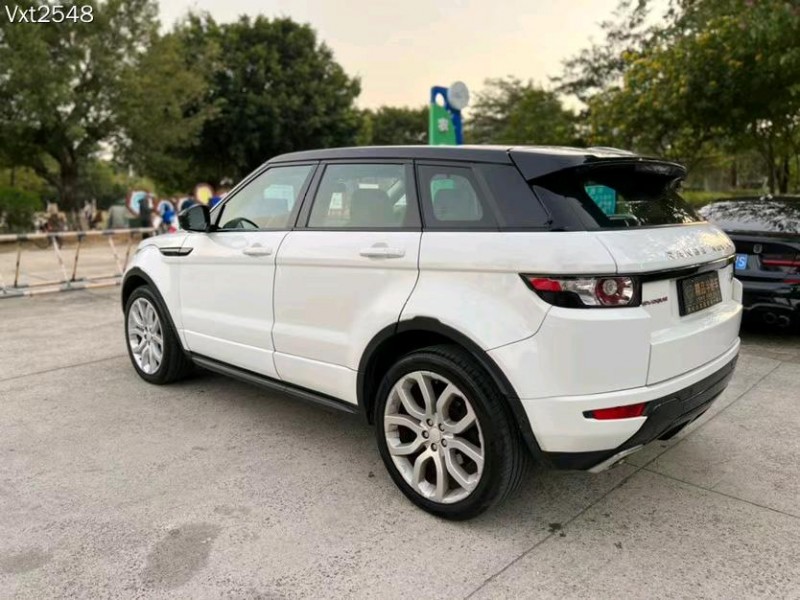 东莞14年路虎极光8