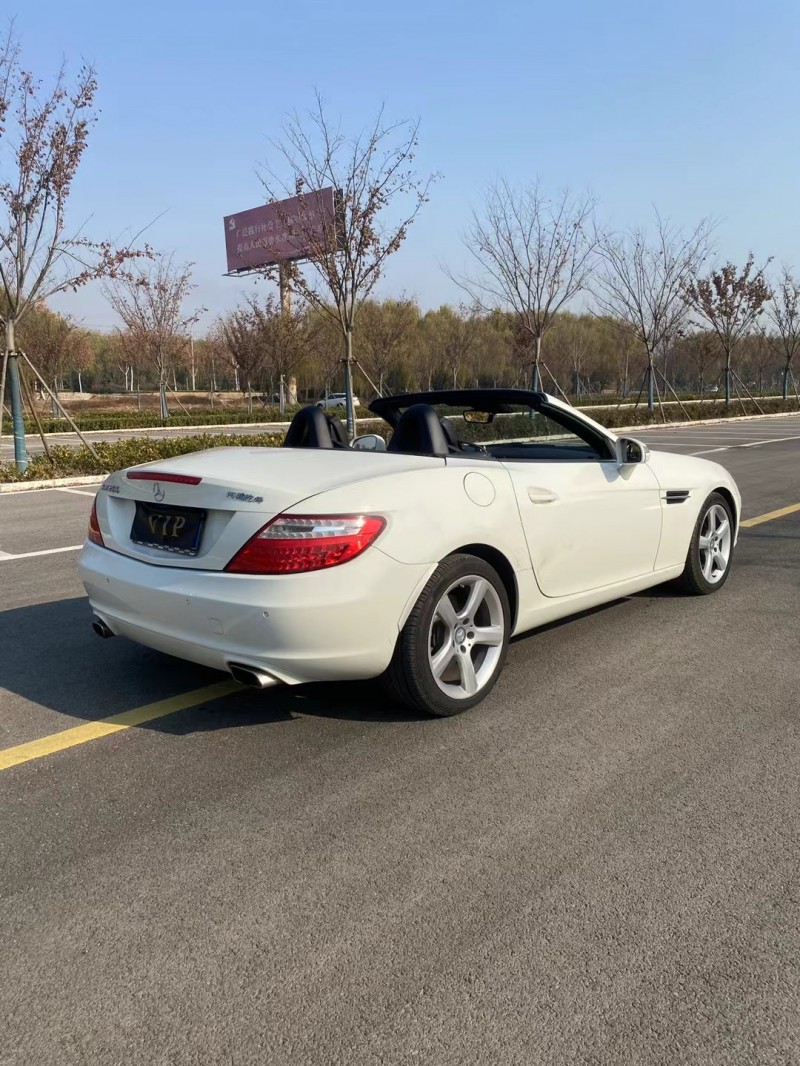 徐州14年奔驰SLK7