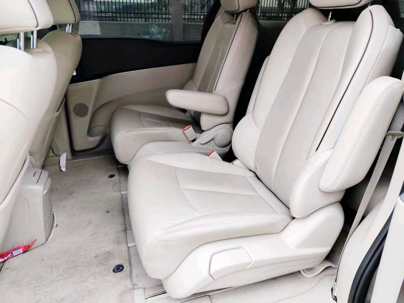 苏州21年别克GL89