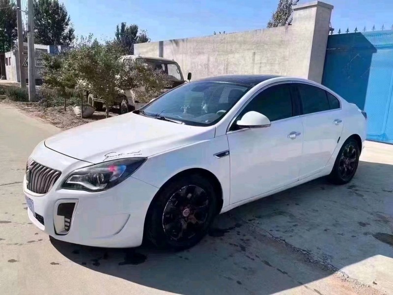 枣庄15年别克君威8