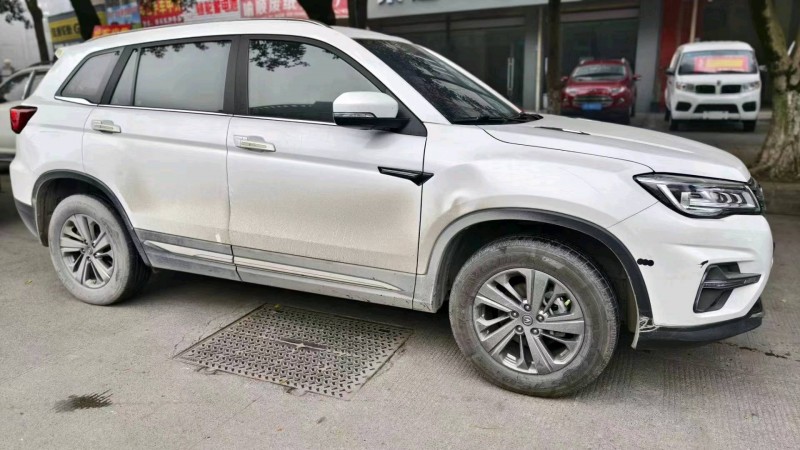 广州20年长安汽车CS755