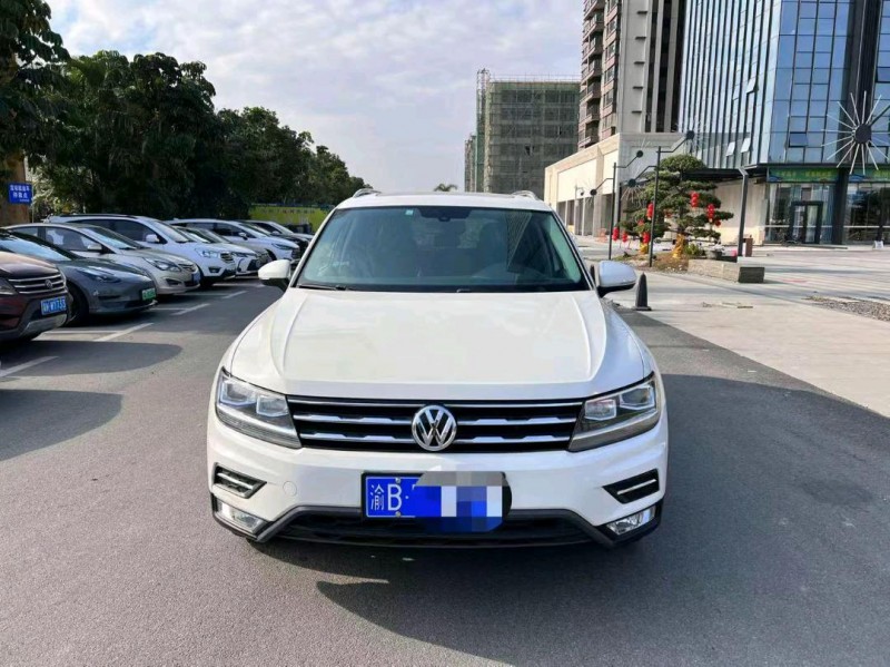 珠海20年大众途观L1