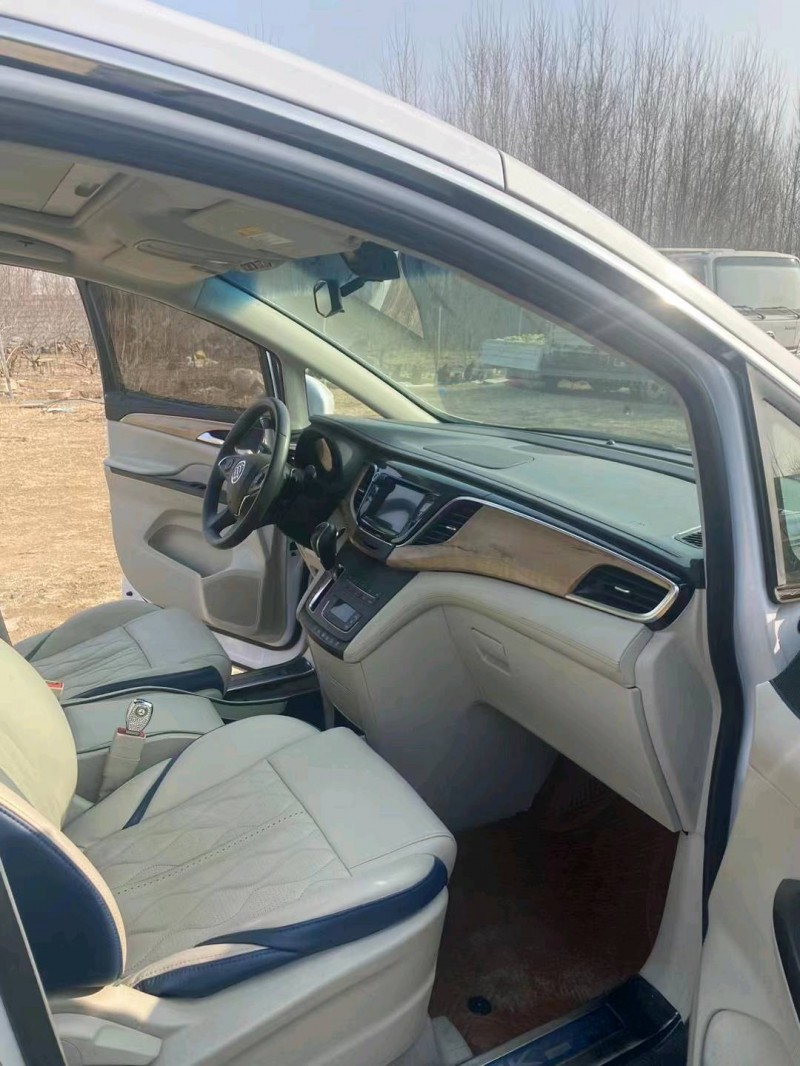 东营18年别克GL84