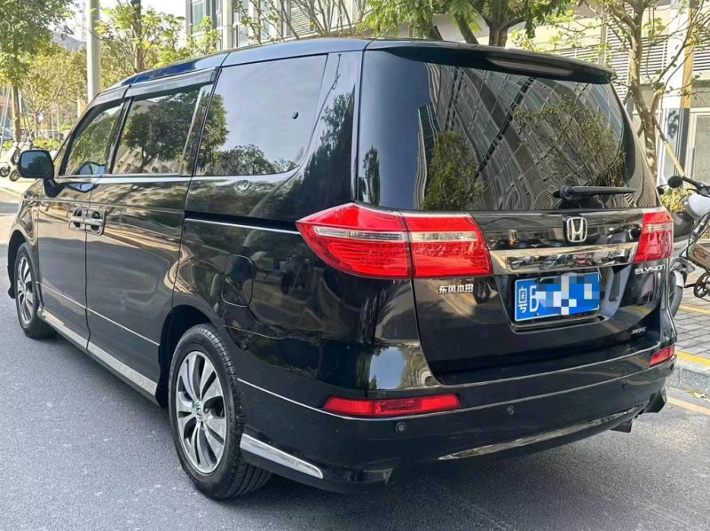 深圳14年本田艾力绅5