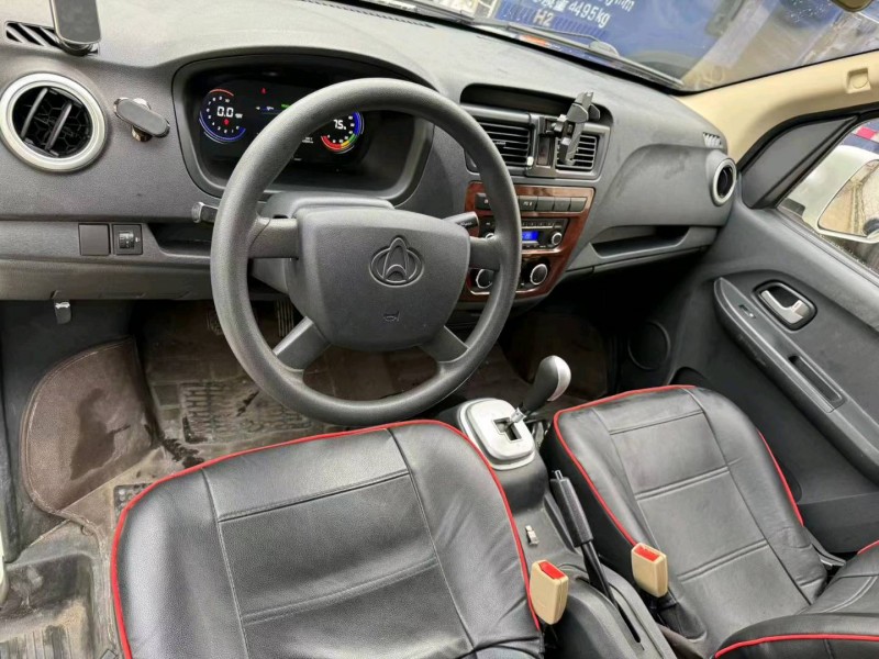 珠海21年长安汽车睿行2