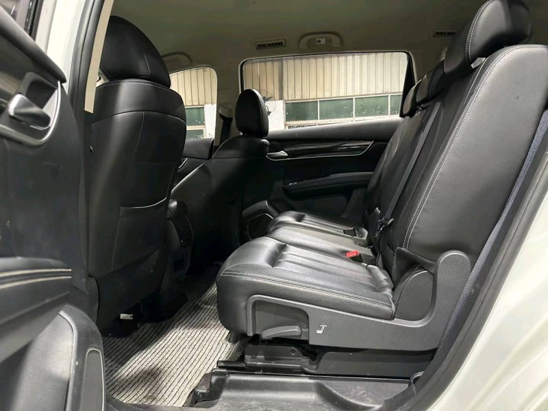 深圳18年比亚迪宋3