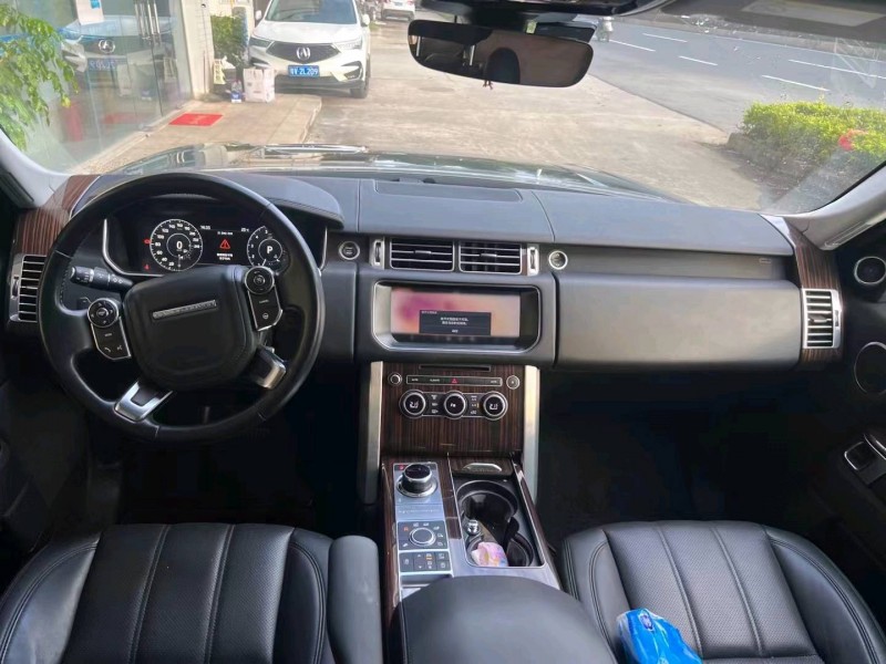 珠海17年路虎揽胜行政4