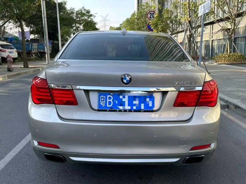 汕头10年宝马7系5
