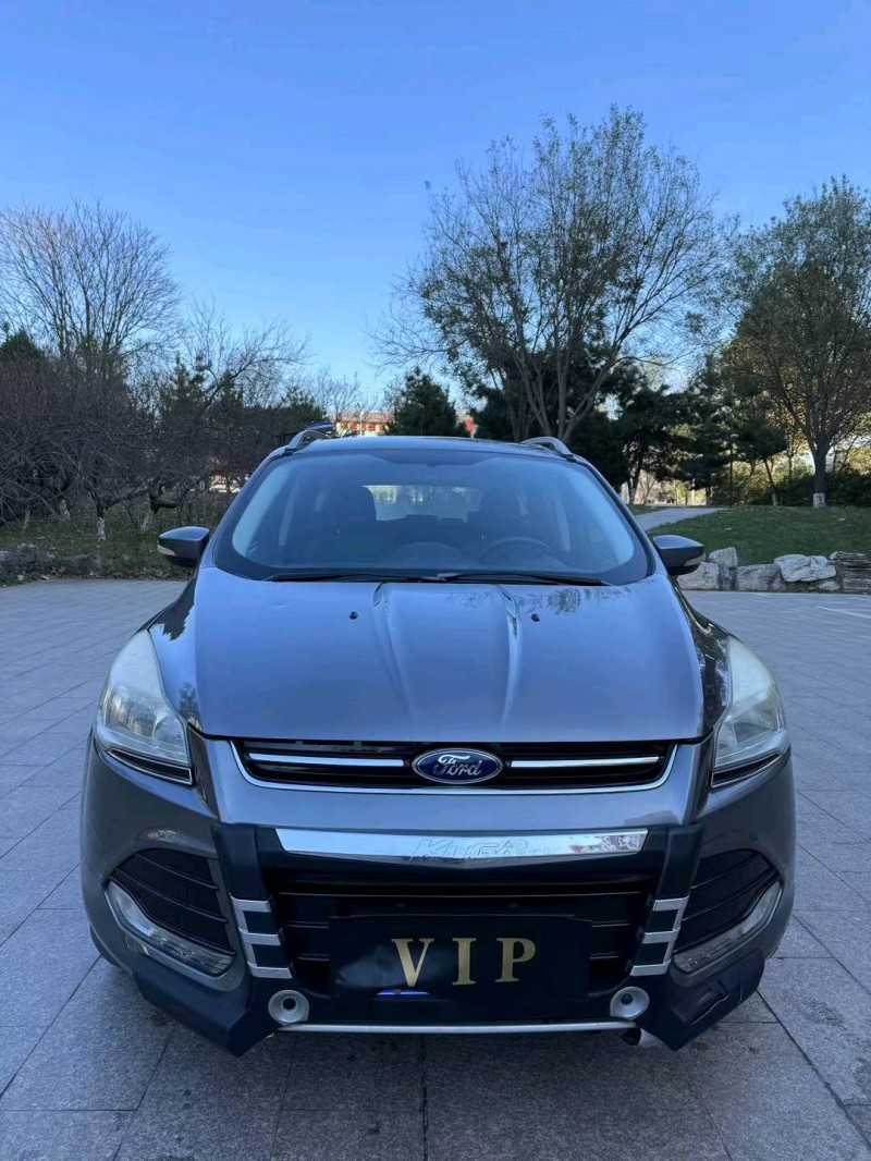 邢台13年福特翼虎1