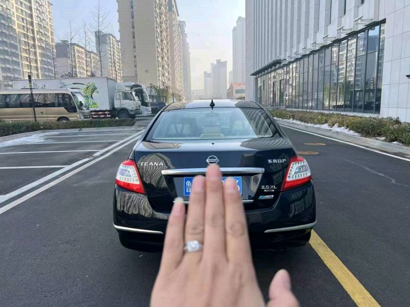 东营12年日产天籁6