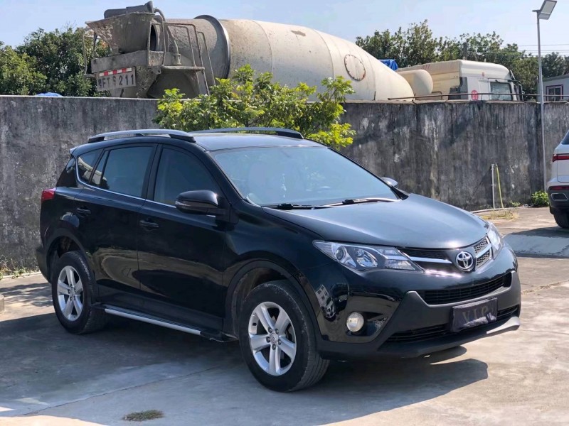 揭陽14年豐田RAV42