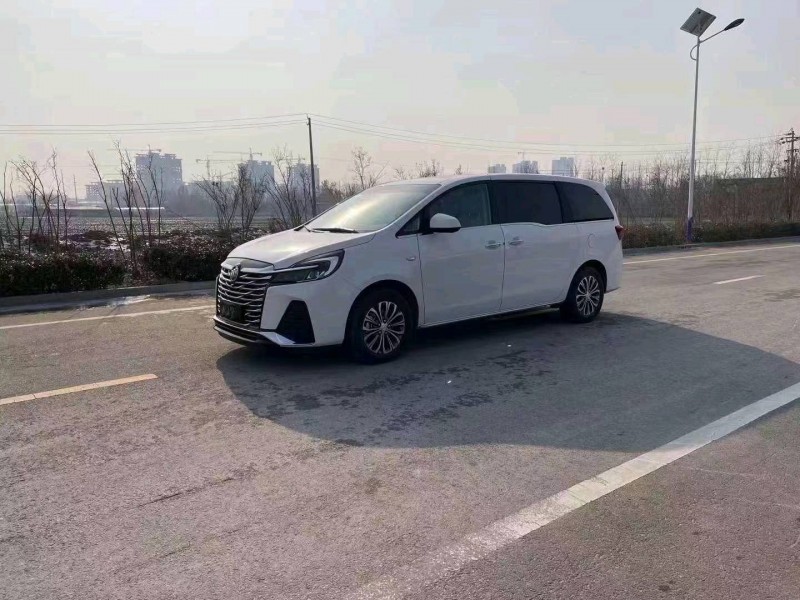 枣庄23年别克GL86