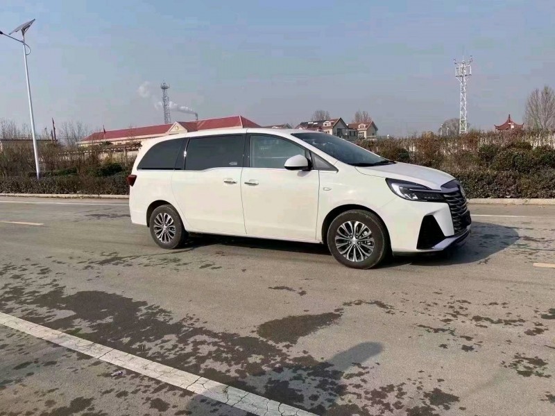 枣庄23年别克GL88