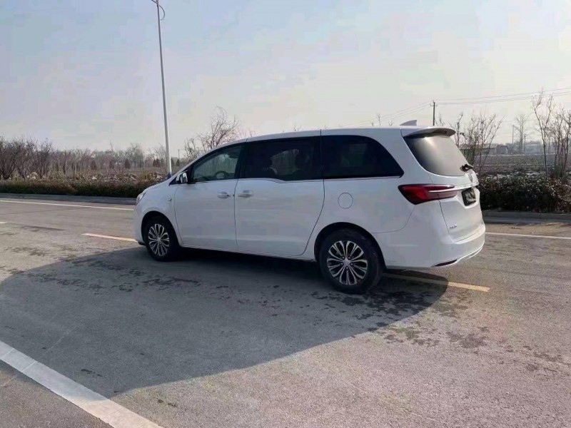 枣庄23年别克GL89