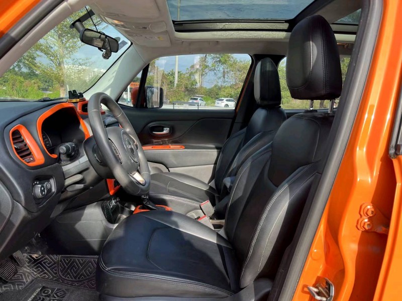 汕头18年Jeep自由侠4