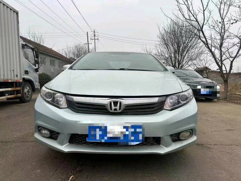 青岛11年本田思域1