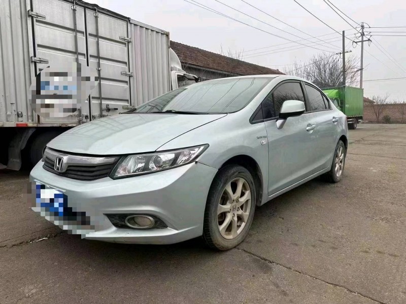 青岛11年本田思域3